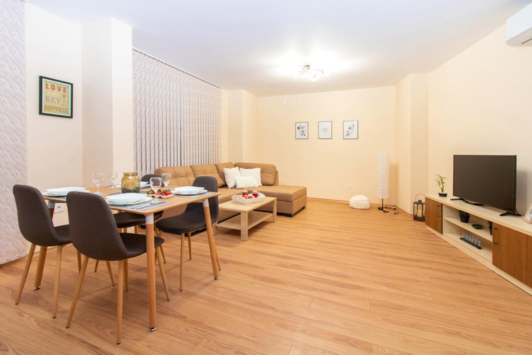 Others 3, Domus Apartments Grand with Parking, Plovdiv