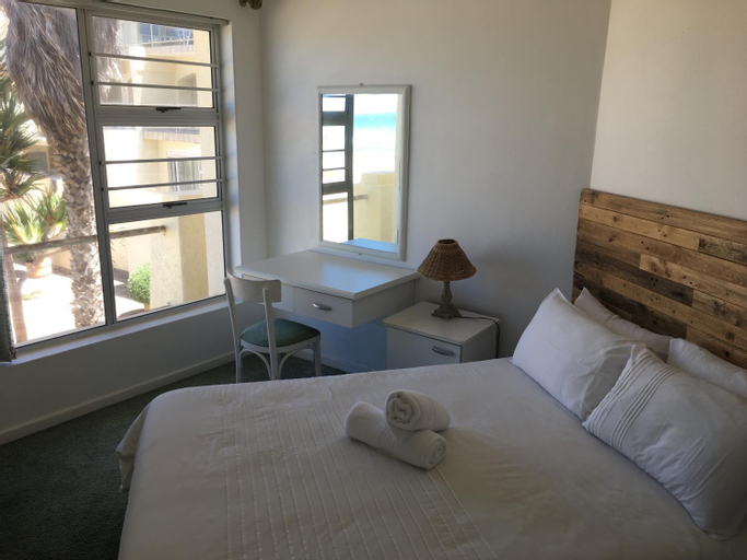 Bedroom 14