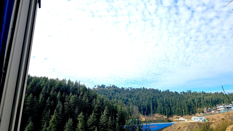 Others 5, Hotel Inrira, Champawat