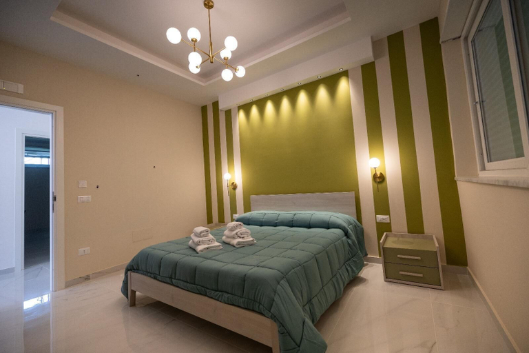 Bedroom 5, Luxury Rooms Hotel, Napoli