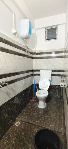 Bathroom 3, Mirik Homestay, Darjiling