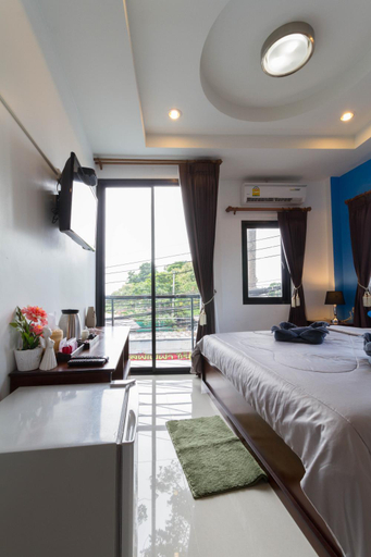 Bedroom 18