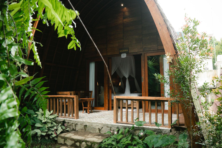 Exterior 9