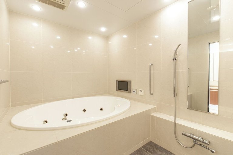 Bathroom 2, Stanza Verde Nagoya, Nagoya