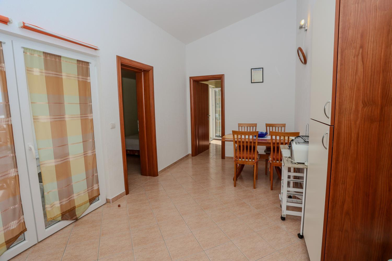 2, Apartments Filipovic, Seget