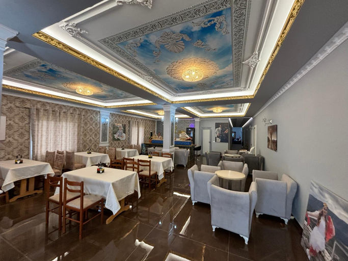 Food & Drinks 3, Hanna & Solei Hotel, Beratit