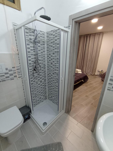Others 5, B&B San Giacomo, Cosenza