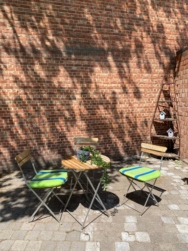 Others 2, B & B Simme Zimme, Antwerpen