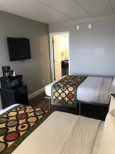 Bedroom 3, Ocean's 24, Virginia Beach