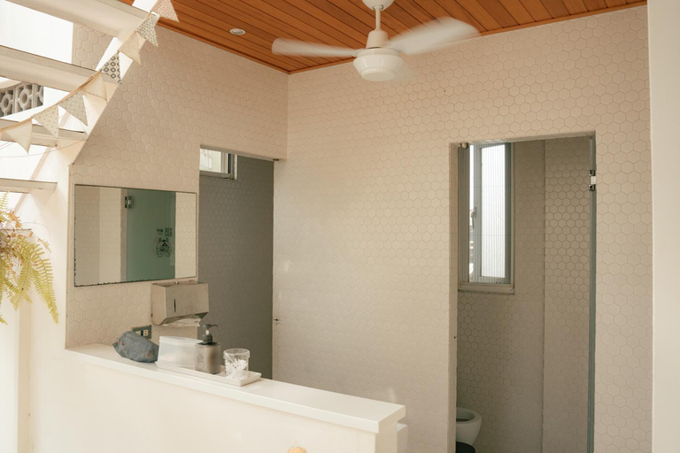 Bathroom 3, 365.Hostel, Tainan