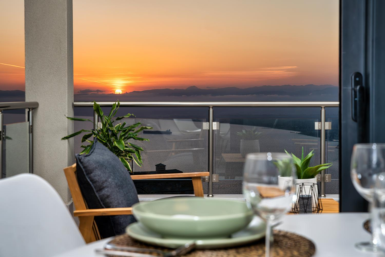 Food & Drinks, Kalma Luxury Villas, Peloponnese