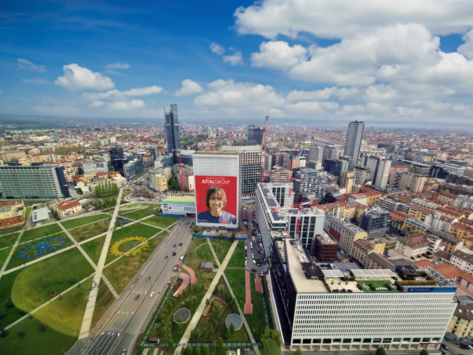 Others 2, Skyline Solaria Milano, Milano