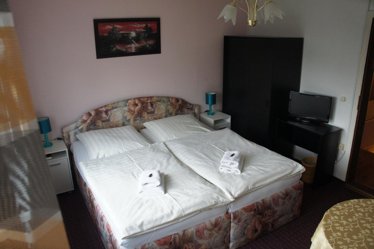 Bedroom 4, Corso, Prignitz