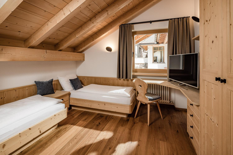 Bedroom 2, Apartments Belaval, Bolzano