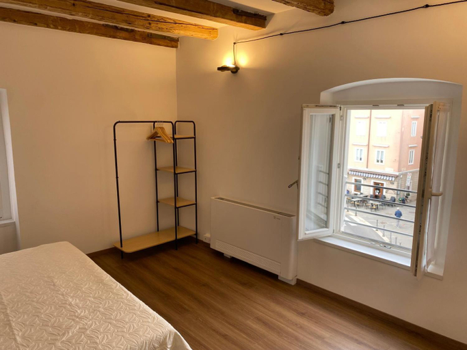 Al FRONTE MARE SUITES APARTMENTS, Trieste
