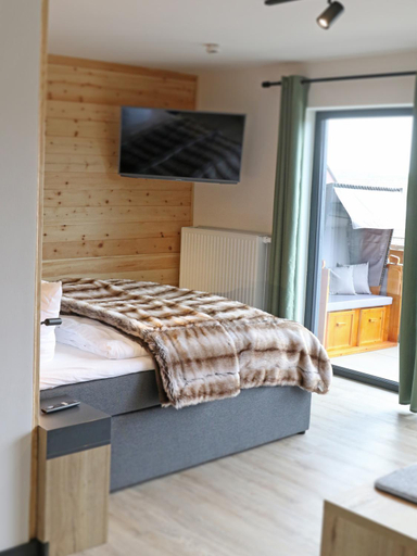 Bedroom 2, BergButzen mit Balkon, Goslar