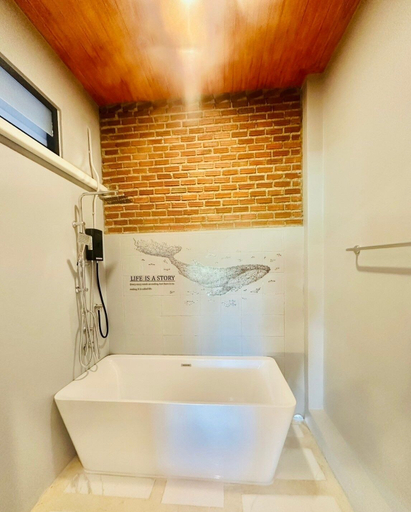 Bathroom 5, Wan Na Non Resort, Pluak Daeng