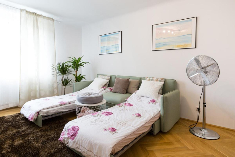 Bedroom 2, Apartment Rudolfsplatz, Wien