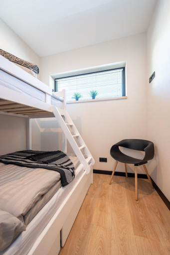 Bedroom 2, Apartamenty Skandynawia z basenem, Sławno