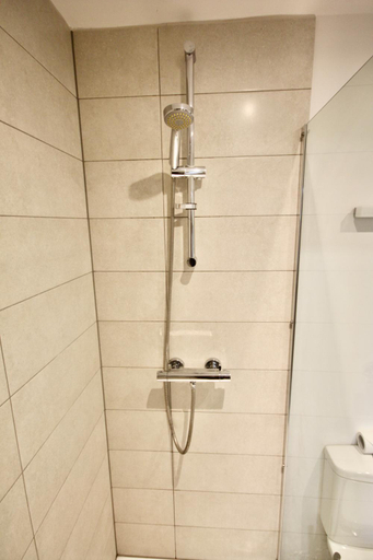 Bathroom 3, Ferndown Holiday Let, Dorset