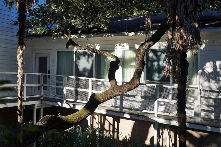 Exterior & Views 1, Stagecoach Inn, Bell