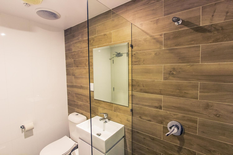 Bathroom 5