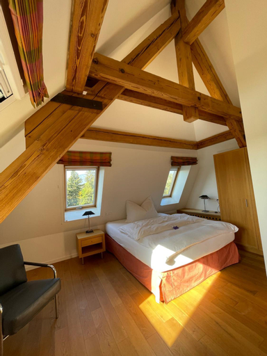 Bedroom 9