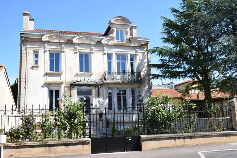 Others 3, CLOCHI-CLOCHA, Loire