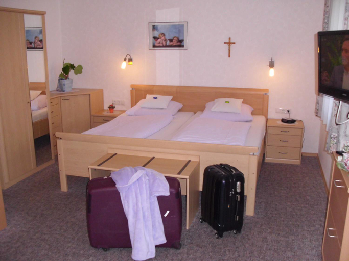 Others 3, Landhaus Brummer, Rottal-Inn