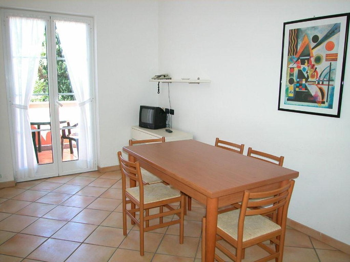Dining Room 7