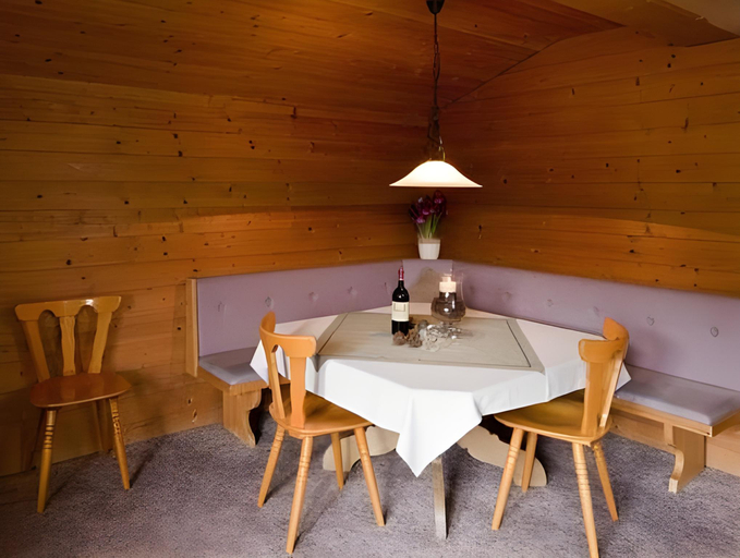Others 4, Haus Barbara, Kufstein