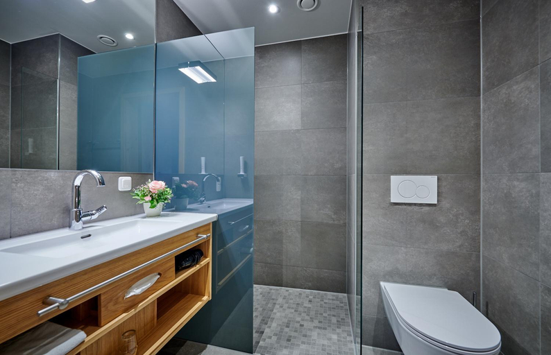 Bathroom 2, Landgasthof Wurm, Straubing-Bogen