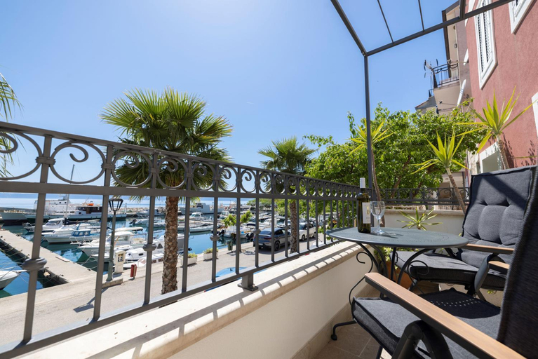 Others 4, Jasminka apartments, Podgora