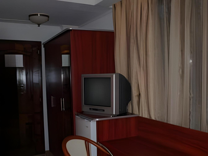 Bedroom 3, Hotel Ami, Sanmartin