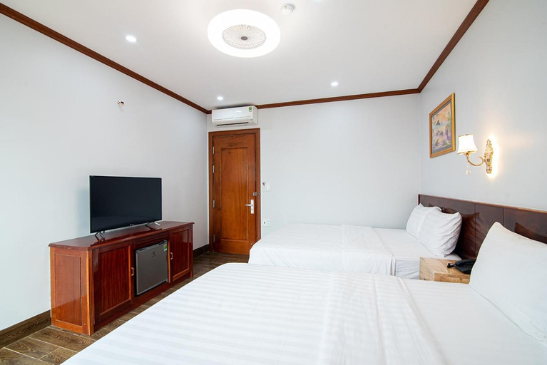 Bedroom 2, Minh Quang Hotel, Đồng Hới