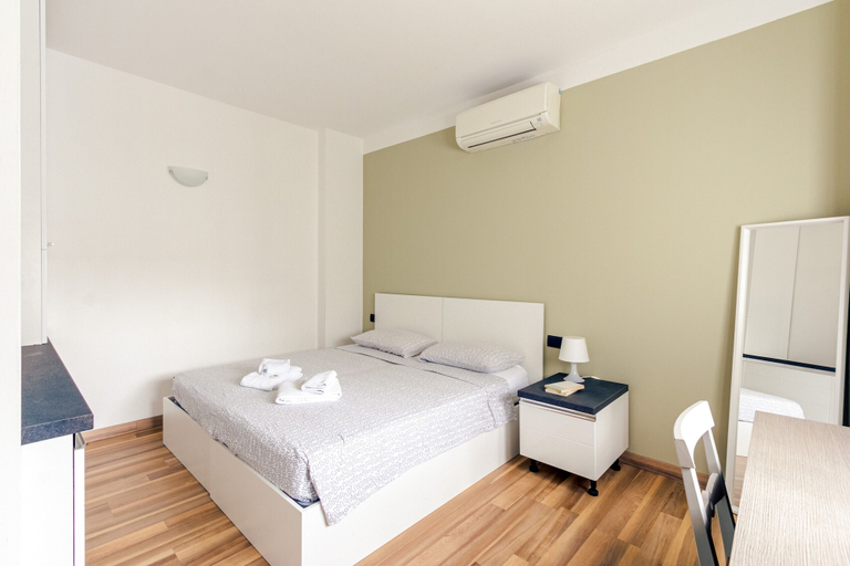 Bedroom 2, Rentopolis Apartments - Palazzo Candiani, Milano
