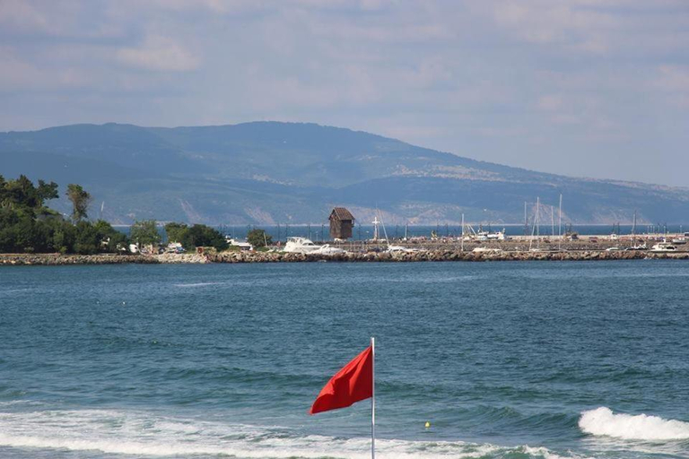 Food & Drinks, South Beach Apartment, Nesebar