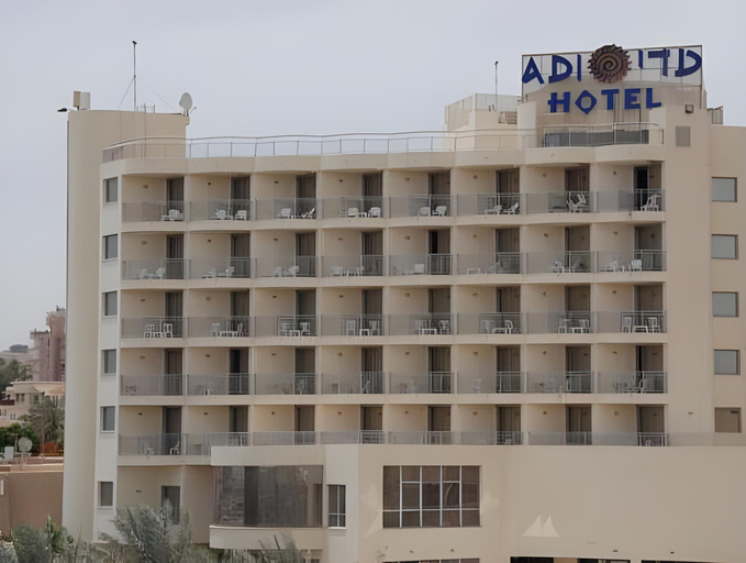 Others 2, Adi Hotel