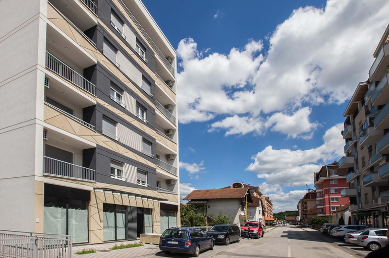Jelena Apartment, Doboj
