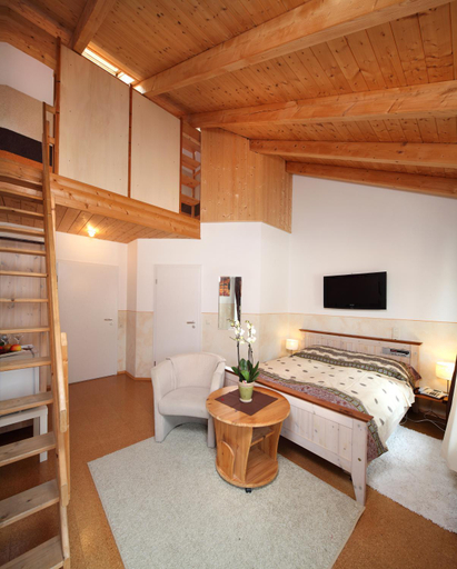Bedroom 3, Gasthof zur Post, Kelheim