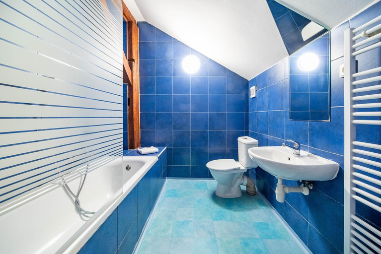 Bathroom 2, LAGUNA Hotel & Restaurant, Tachov