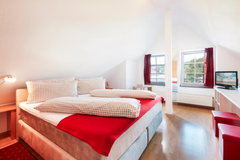 Bedroom 1, Hotel Garni Dorfkammer, Hochsauerlandkreis