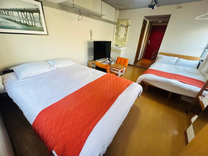 Ueno Iriya Hotel, Taitō