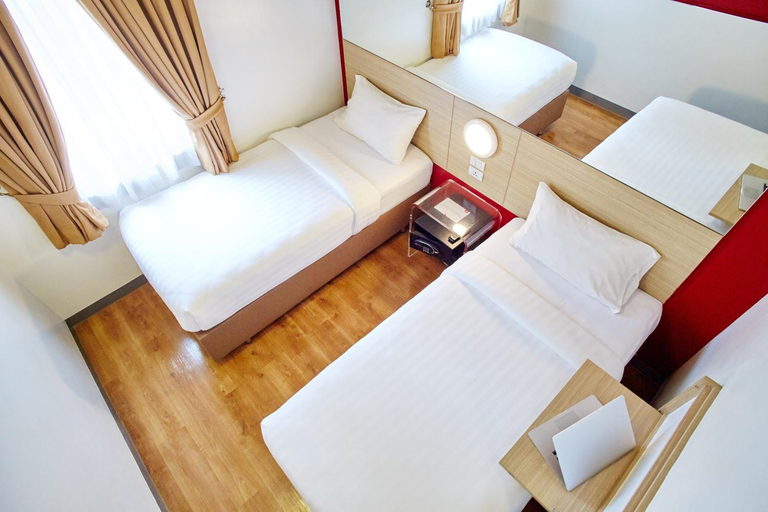 Bedroom 18