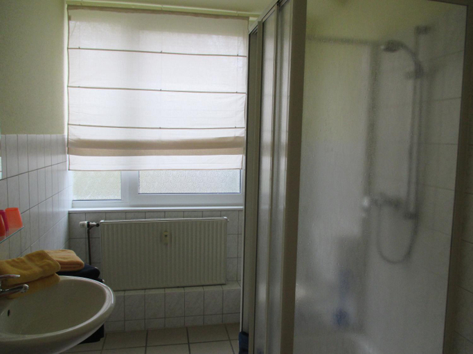 Bathroom, Hotel Reesenhof, Ennepe-Ruhr-Kreis