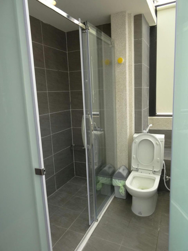 Bathroom 3, Summerle No.11, Pingtung