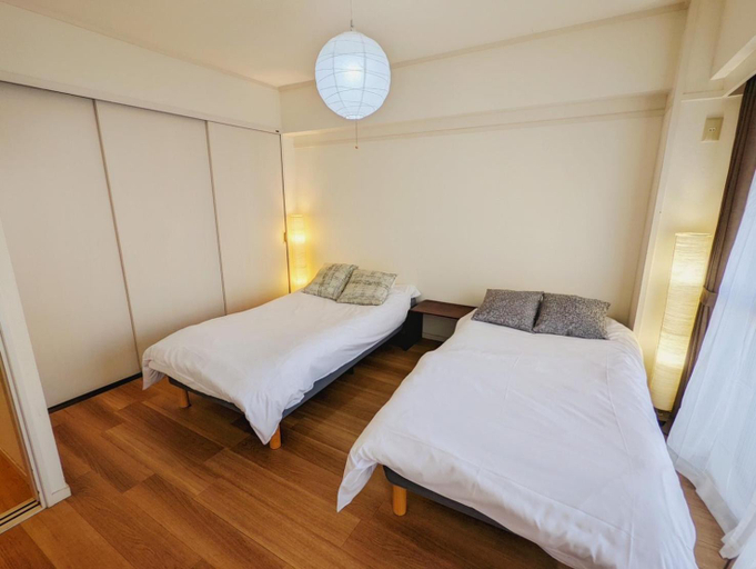 Bedroom 13