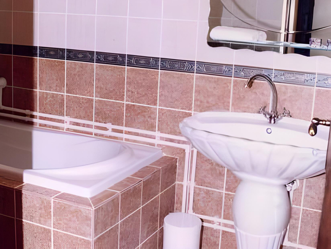 Bathroom 2, PERLA Leskovac, Leskovac