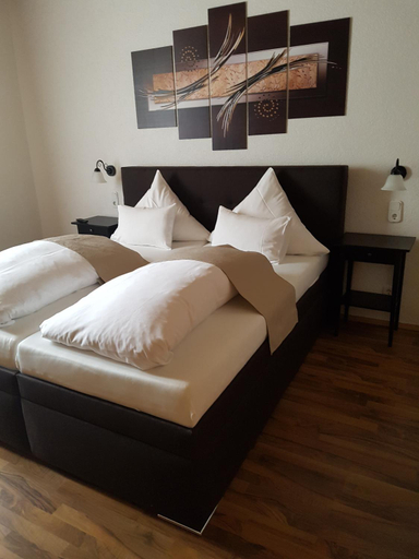 Bedroom 3, Hotel Domhof, Soest