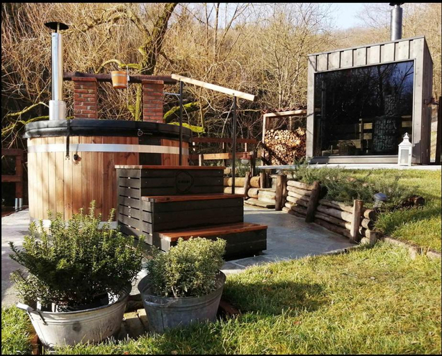 Others 2, La casa in collina, Asti